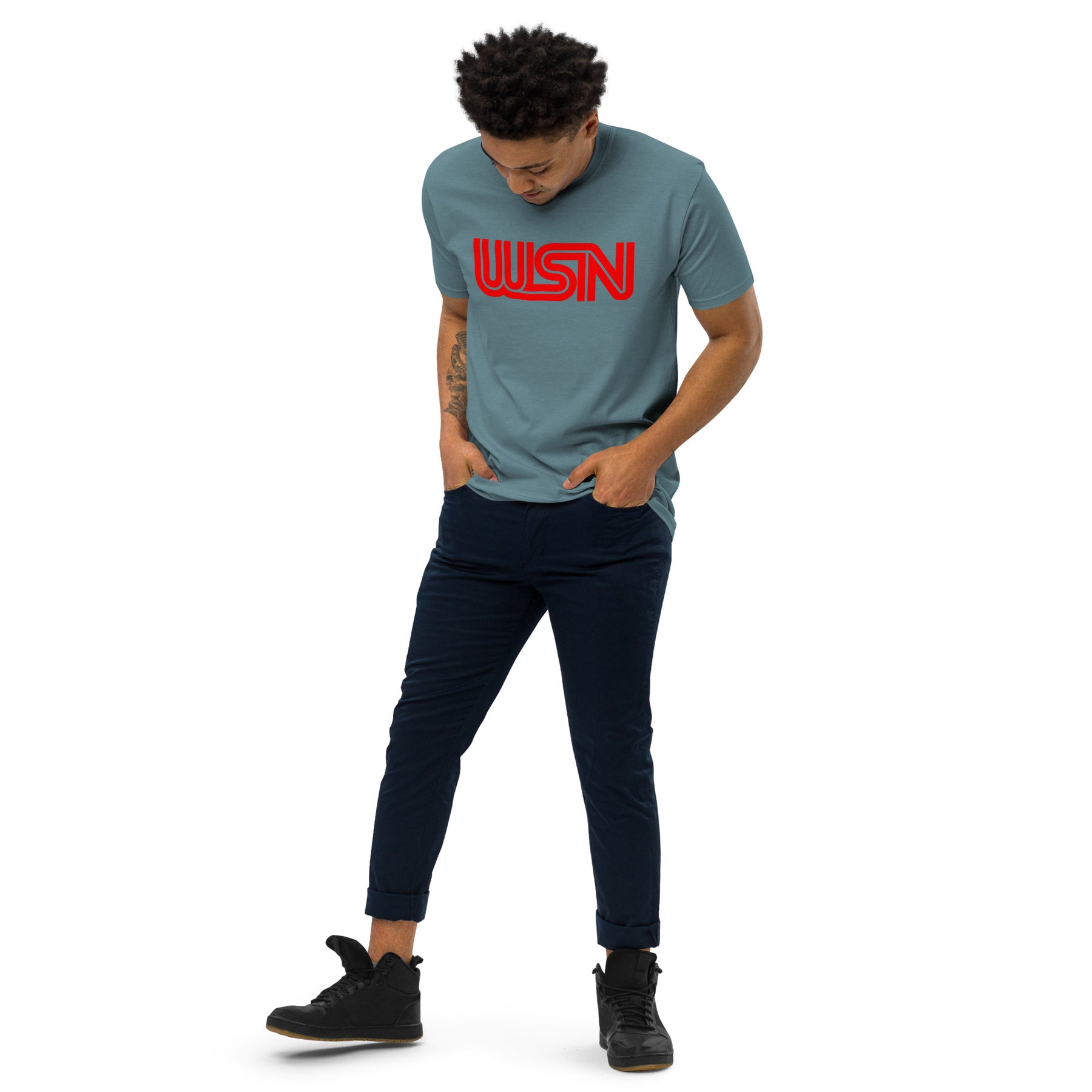 WSN "CNN" parody men’s premium heavyweight tee